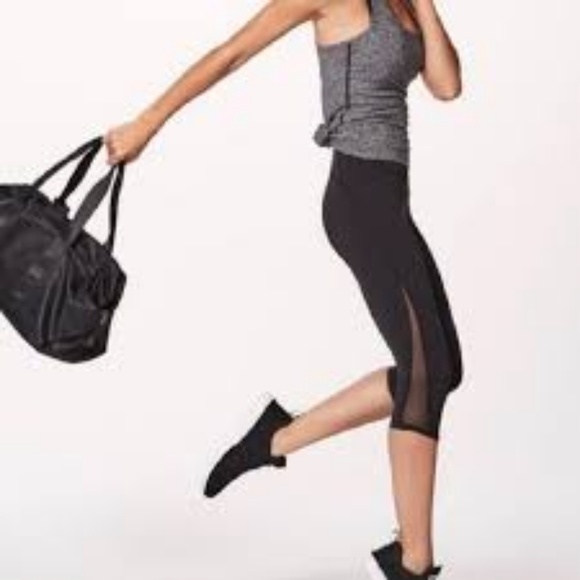 Like New Lululemon Train Times Crop - Picture 5 of 6